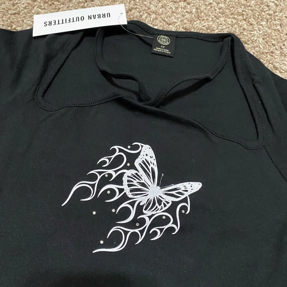 Urban Outfitters Diamante Flaming Cutout Tee NWT Size S - Picture 7 of 8